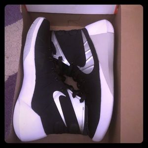 Nike Men’s Size 11